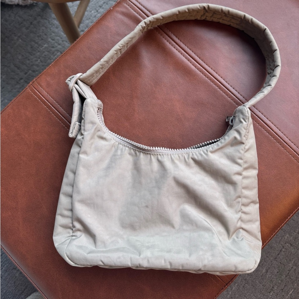 Baggu mini should nylon bag - sold out color grey/beige